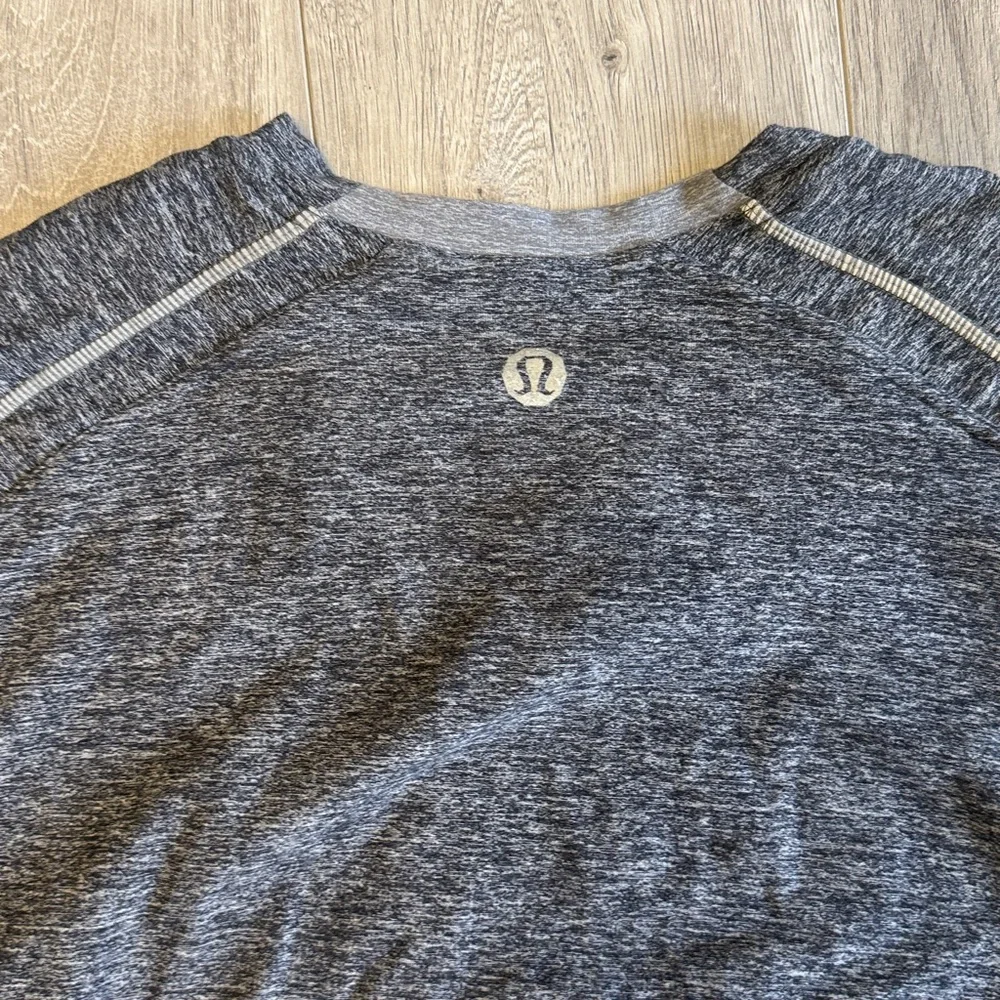 Lululemon Mens Metal Vent Tech Long-Sleeve Shirt - Picture 6 of 6